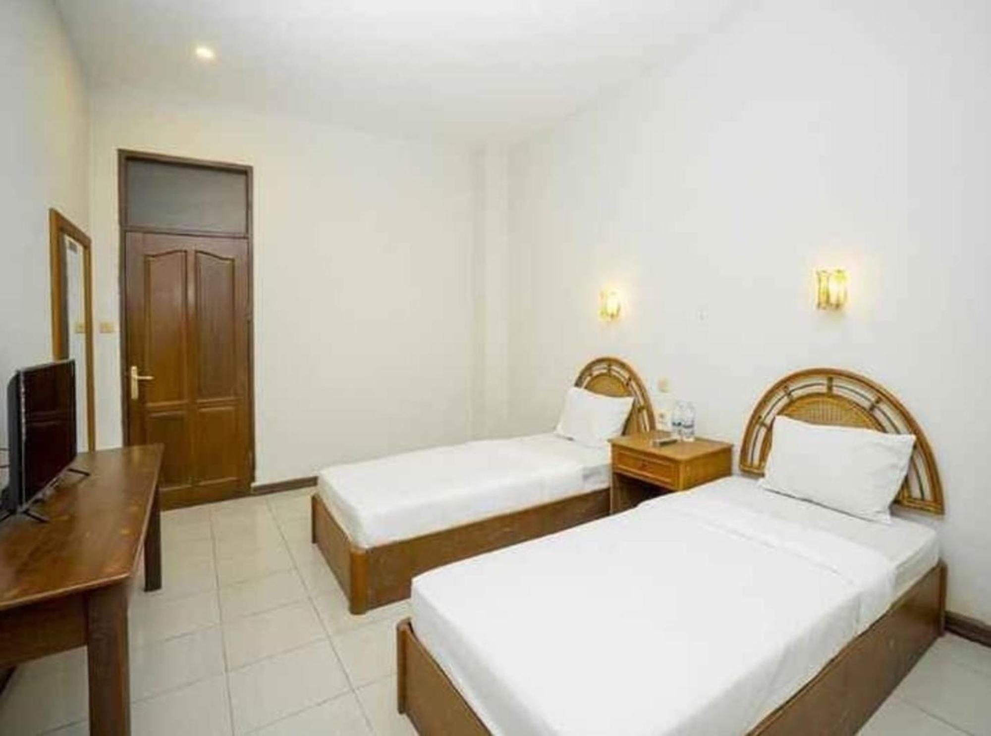 Hotel Gading Kencana Samarinda Exterior foto